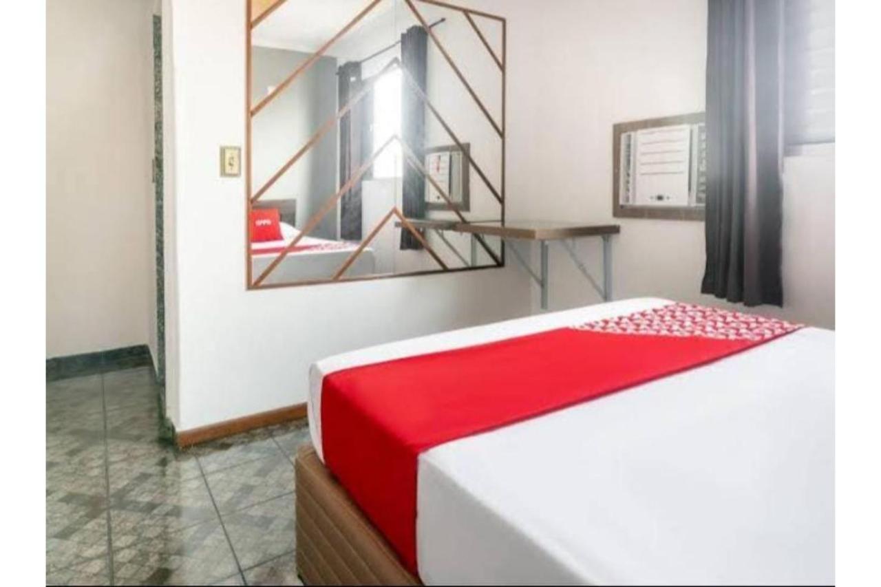 Oyo Hotel Park Leste, Sao Paulo (Adults Only) Екстериор снимка